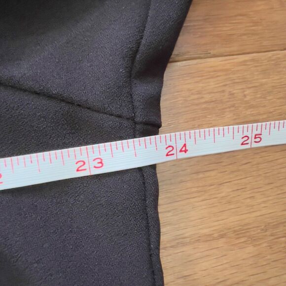 Susan Graver Shirt Size 16 Black Stretch Woven Button Front Long Sleeve Pockets - Picture 4 of 12